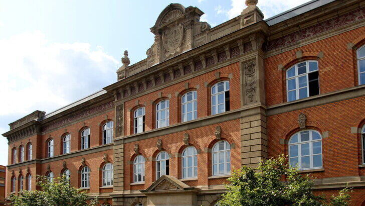 Building of English and American Studies